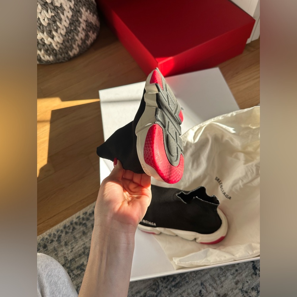 Balenciaga speed shoes. Size 38 EU. (Size 7.5 US) Black white and pink. - Picture 5 of 16